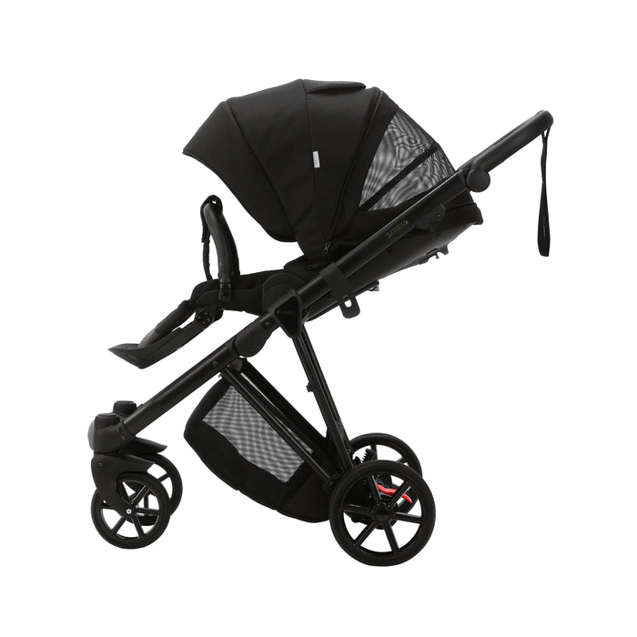 Bambini Prams Lyon Stroller