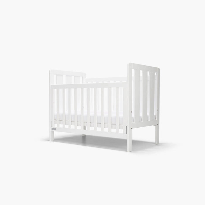 Tasman cot clearance baby bunting